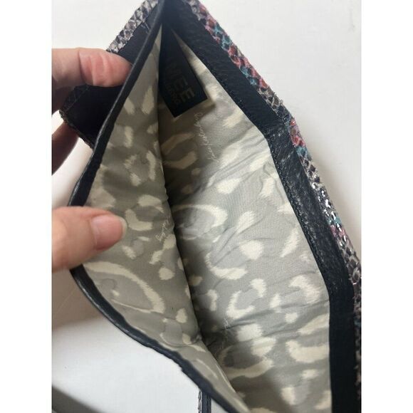 AIMEE KESTENBERG Carryall Metallic Snakeskin Wallet - Picture 5 of 8